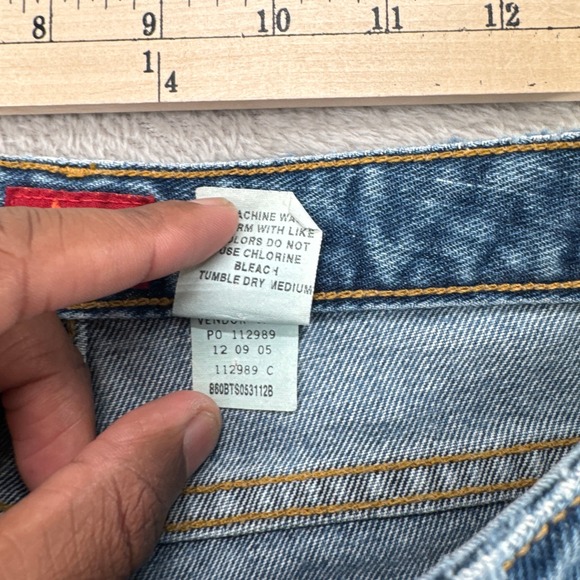 Vintage Y2K Tilt Flared Jean Womens 1 Blue Denim Raw Hem Low Rise Medium Wash - Picture 5 of 9